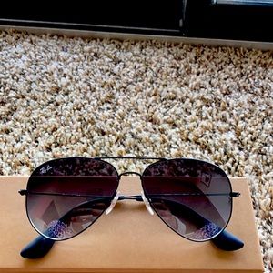 Ray Ban aviators